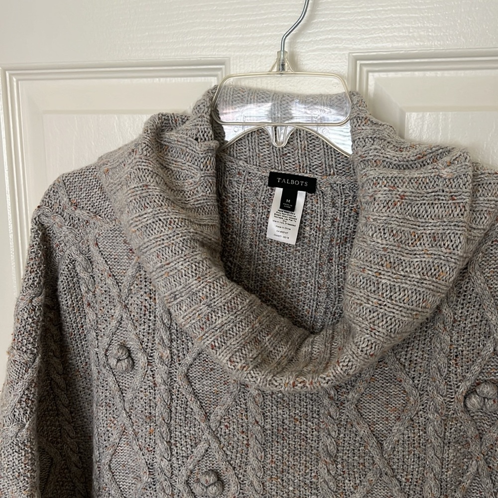 Talbots Poncho - Picture 2 of 5